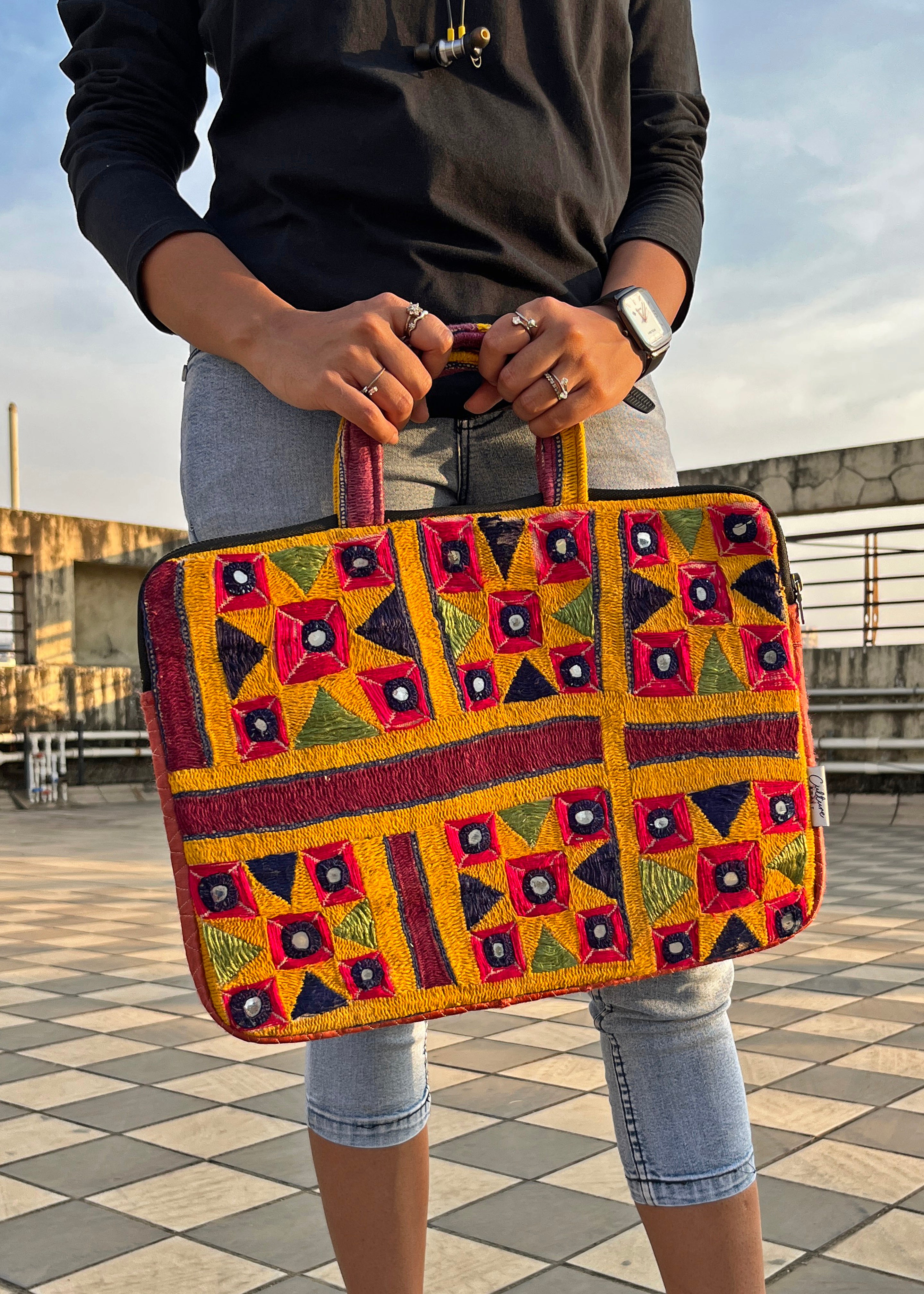 ABHLA - Vintage Kutch Embroidery Laptop Bag