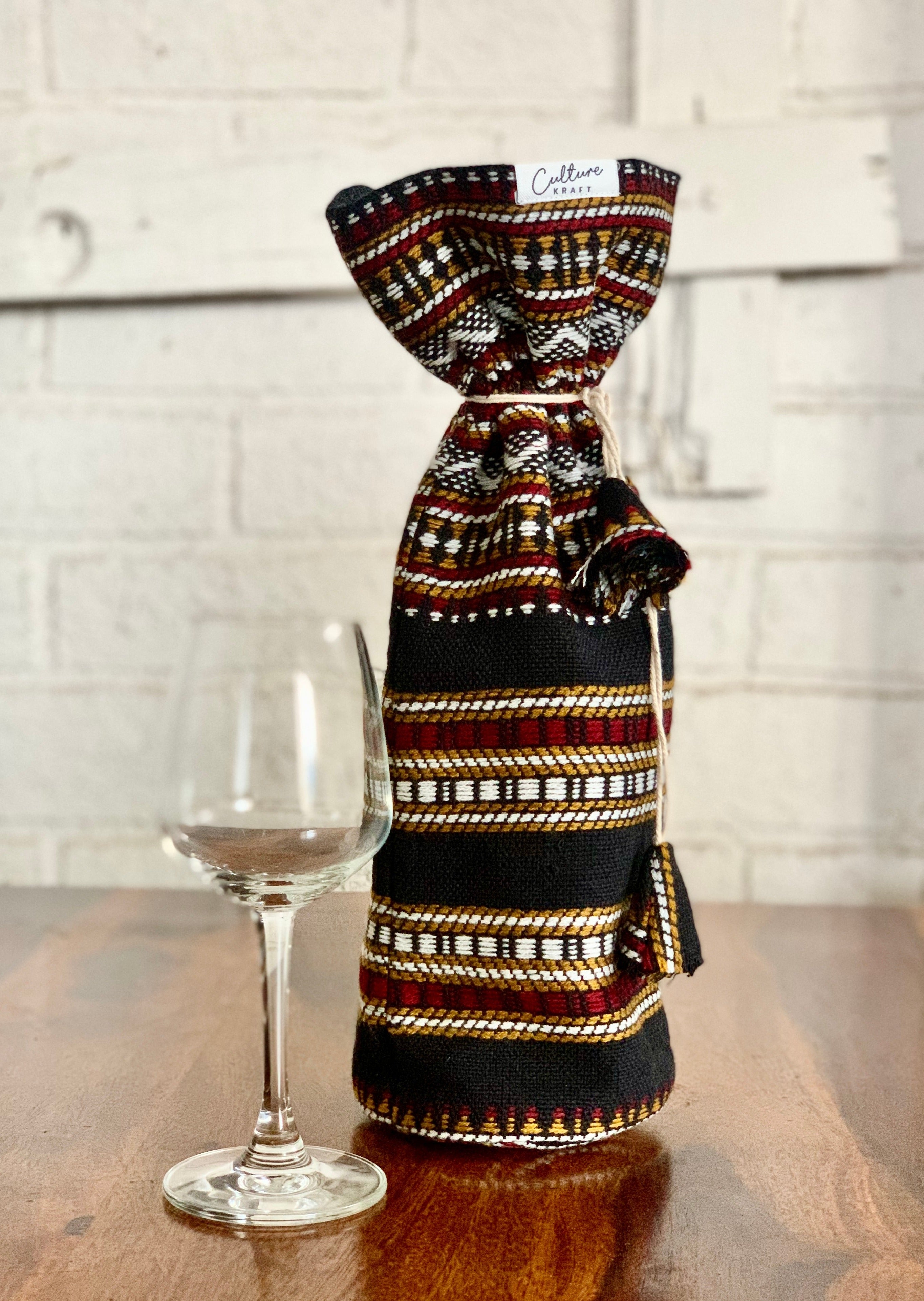 KALO - Handloom Jacquard Wine Bag