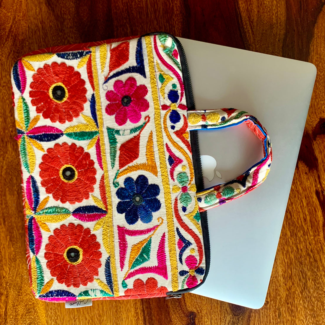 PHULO - Vintage Kutch Embroidery Laptop Bag